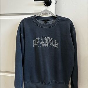 Forever 21 Women's Navy Los Angeles Crewneck Sweater